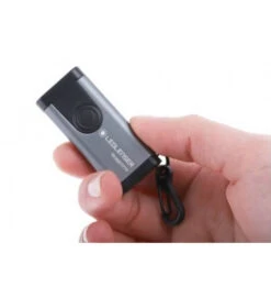 LED LENSER TORCIA PORTACHIAVI K4R RICARICABILE -Pesca Perfetta Sconti led lenser torcia portachiavi k4r ricaricabile 1 2